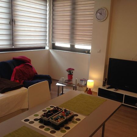 Dea'S Studio Apartment Szarajevó Szoba fotó