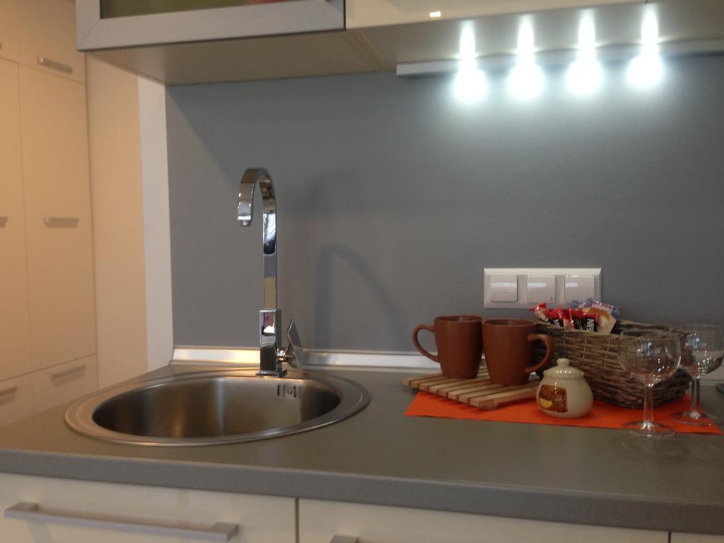 Dea'S Studio Apartment Szarajevó Szoba fotó