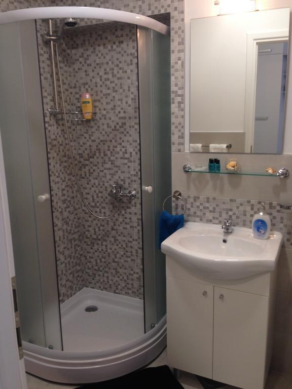 Dea'S Studio Apartment Szarajevó Szoba fotó