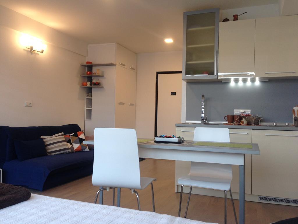 Dea'S Studio Apartment Szarajevó Szoba fotó