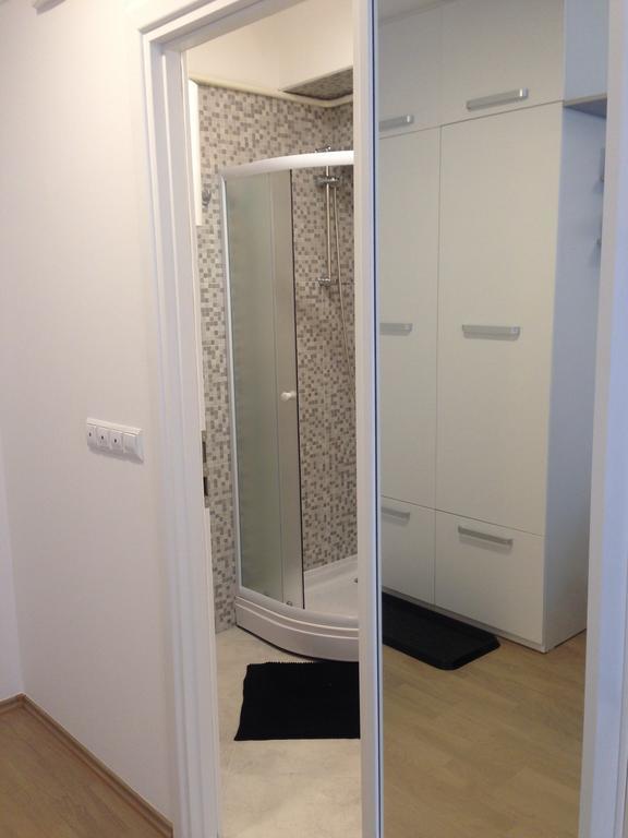 Dea'S Studio Apartment Szarajevó Szoba fotó