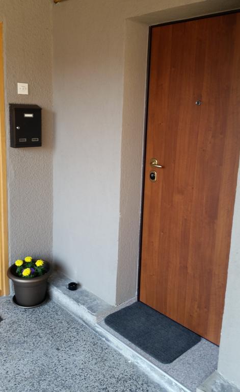 Dea'S Studio Apartment Szarajevó Kültér fotó